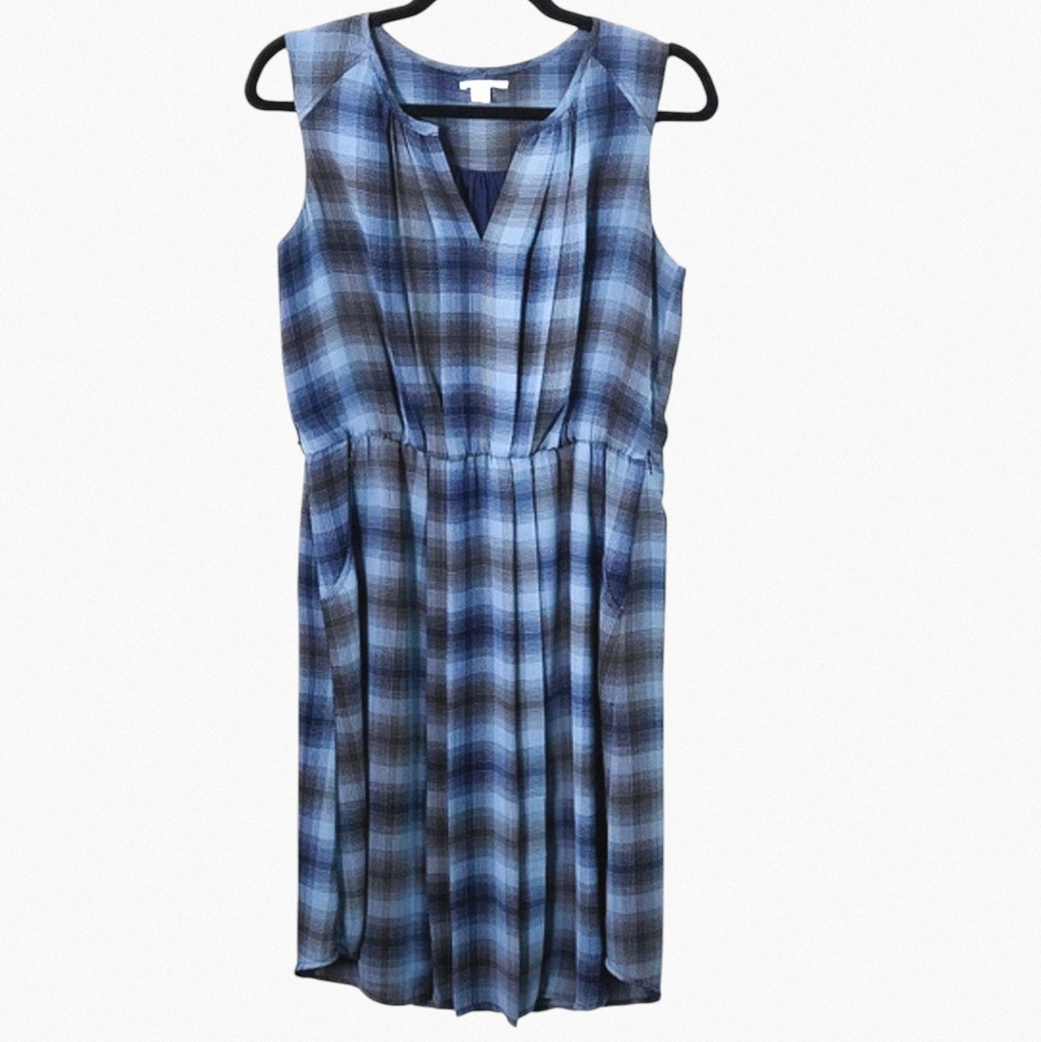 Halogen Sleeveless Dress Blue Size 8 Pockets Lightweight Summer Style